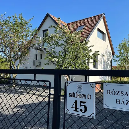 Rozsako Haz Holiday home