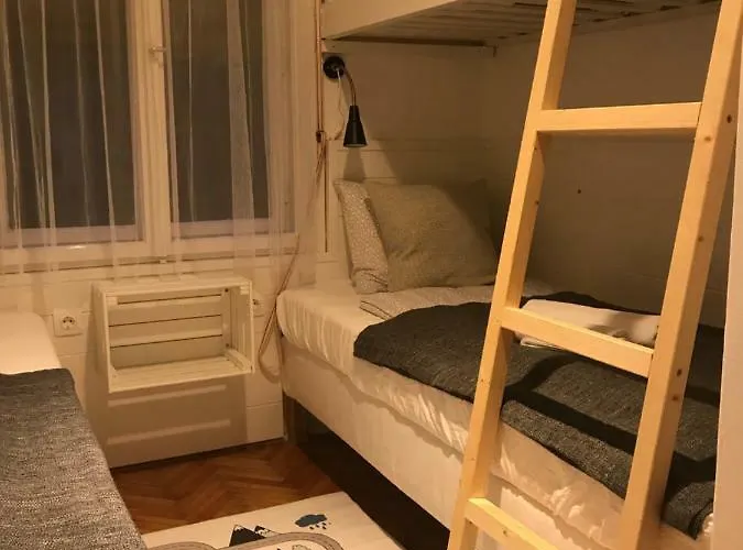 Nyaraló Rózsakő Ház *